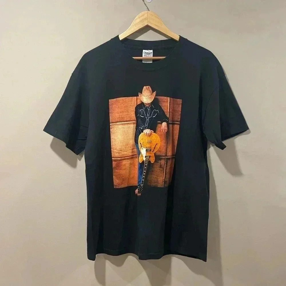 Dwight Yoakam Tour  Concert T-Shirt